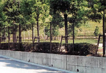 mesh fence