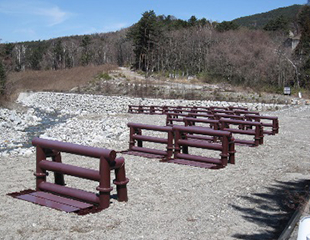 Steel Slit Dam